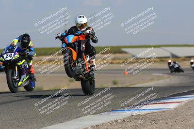 media/Oct-10-2022-Lets Ride (Mon) [[0837fdd408]]/A Group/2pm (Wheelie Bump)/